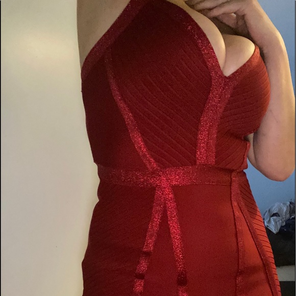 Sexy Flattering Stretchy Bandage V Neck Bodycon Dress - Burgundy - Picture 13 of 13